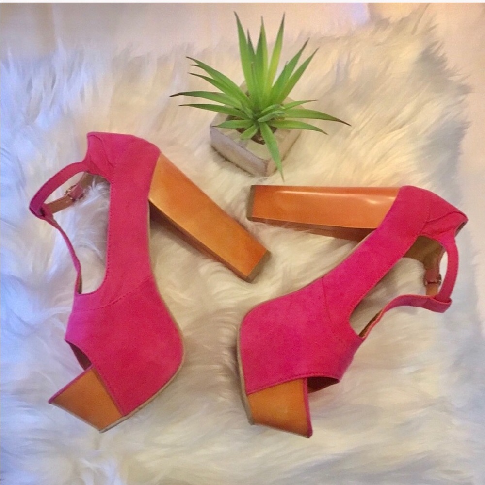 GenERation Fuschia Retro Wooden Heel